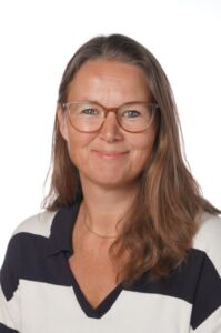 372921 – Lise Valeur (Small)